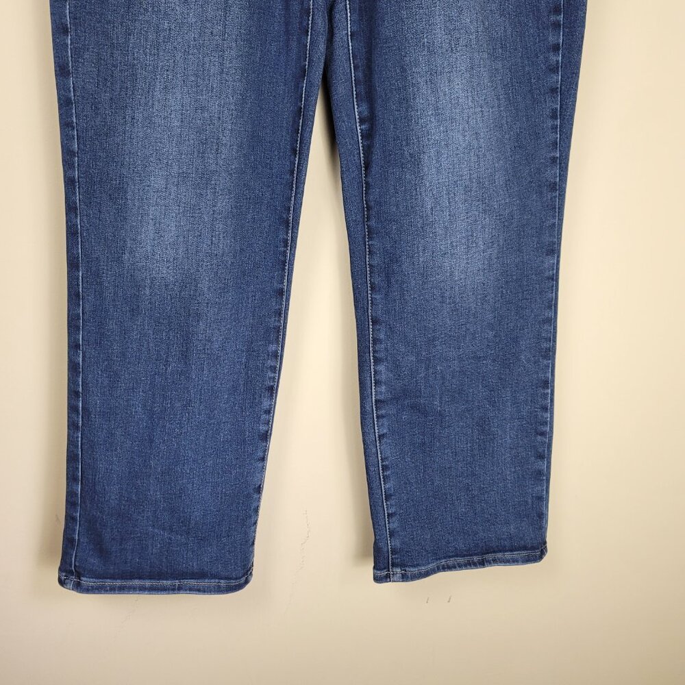 NYDJ Relaxed Straight Ankle Jeans Size 10 Medium Wash Lift Tuck Stretch Denim - Picture 11 of 14